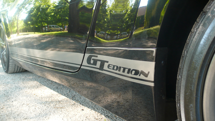 http://phive-online.com/divers/370z-GTedition/Nissan-370z-GTedition-Black-4.jpg
